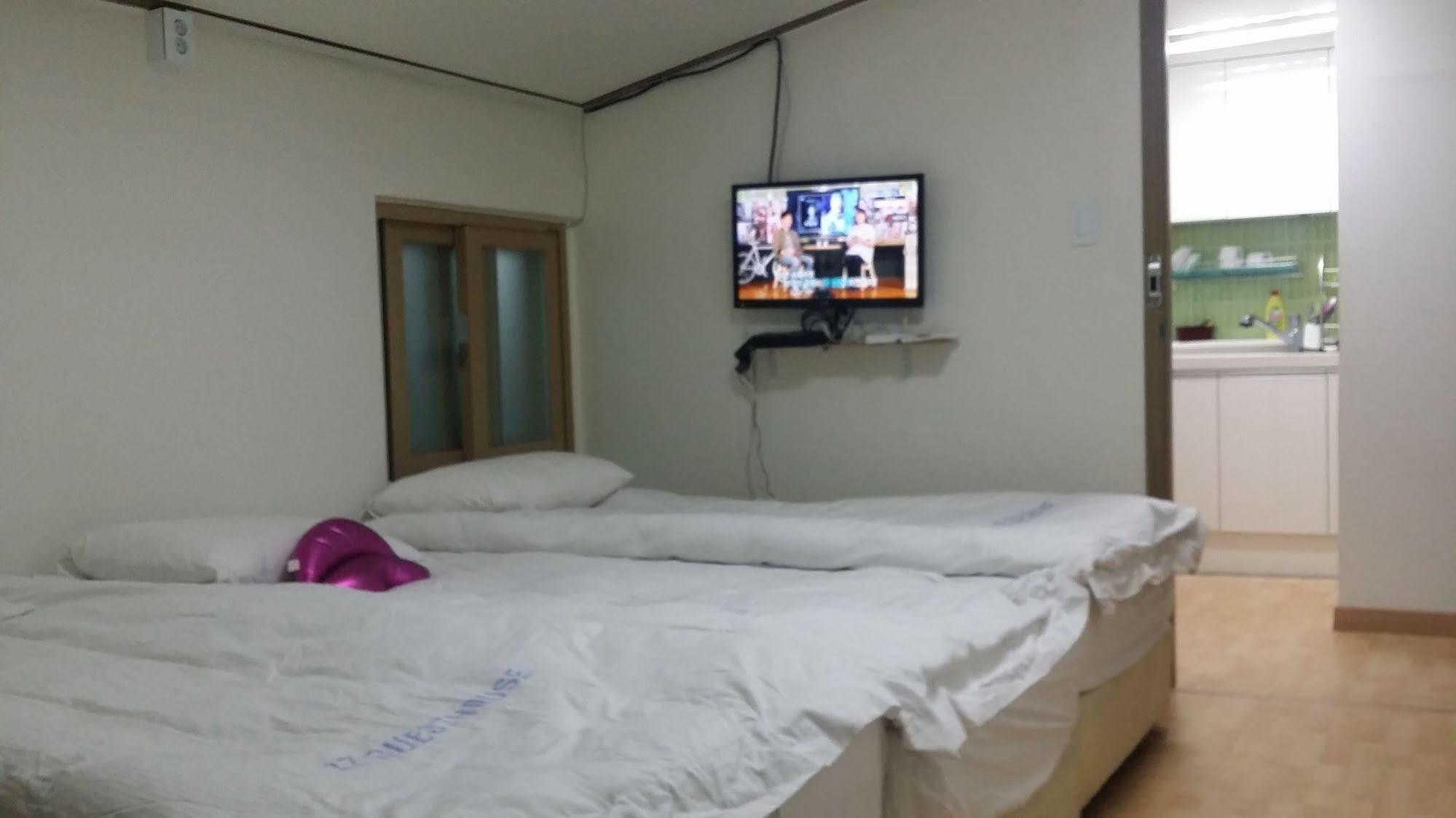 סיאול Myeongdong Guesthouse מראה חיצוני תמונה